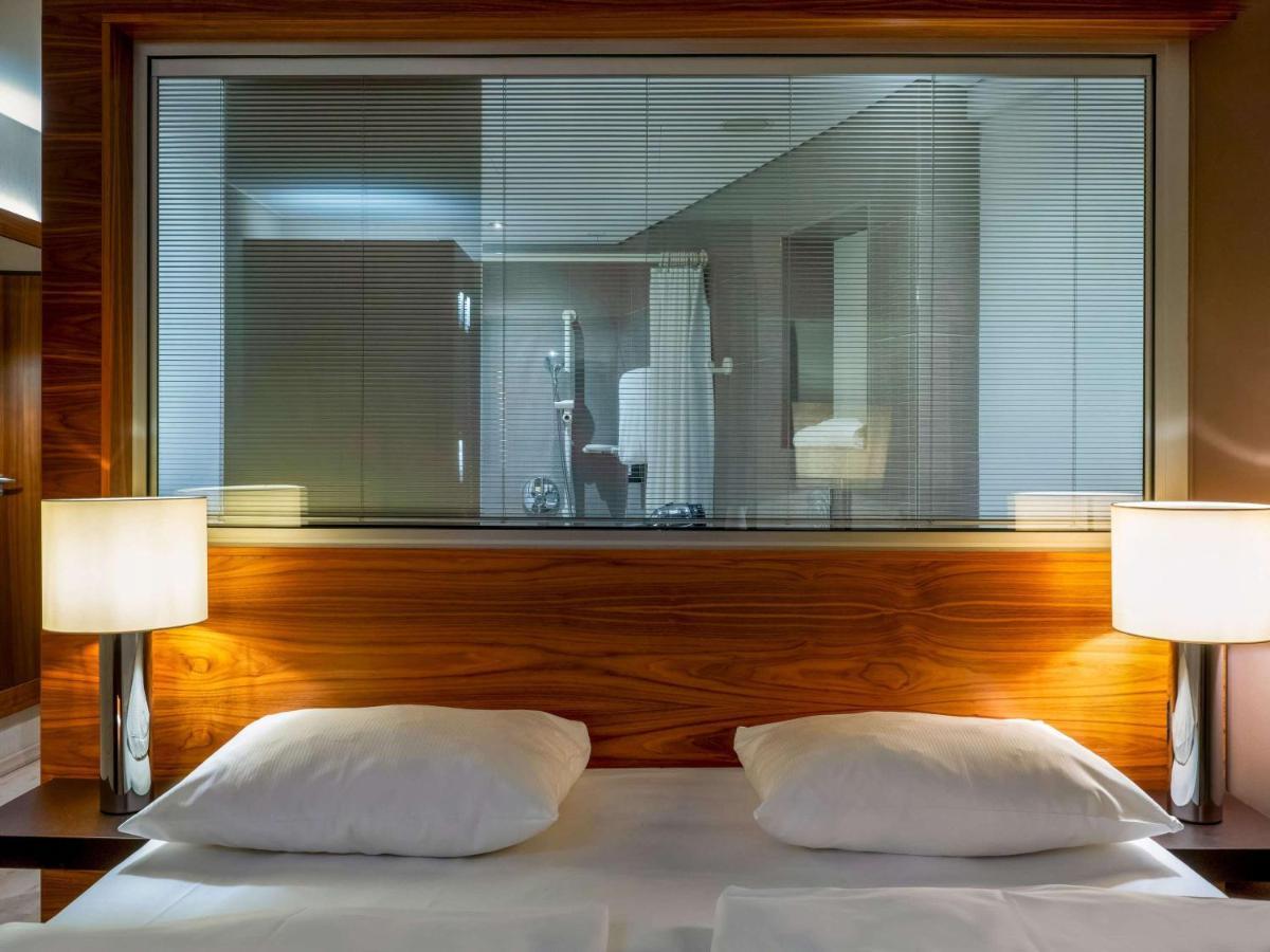 Moevenpick Hotel Hamburg City Екстер'єр фото
