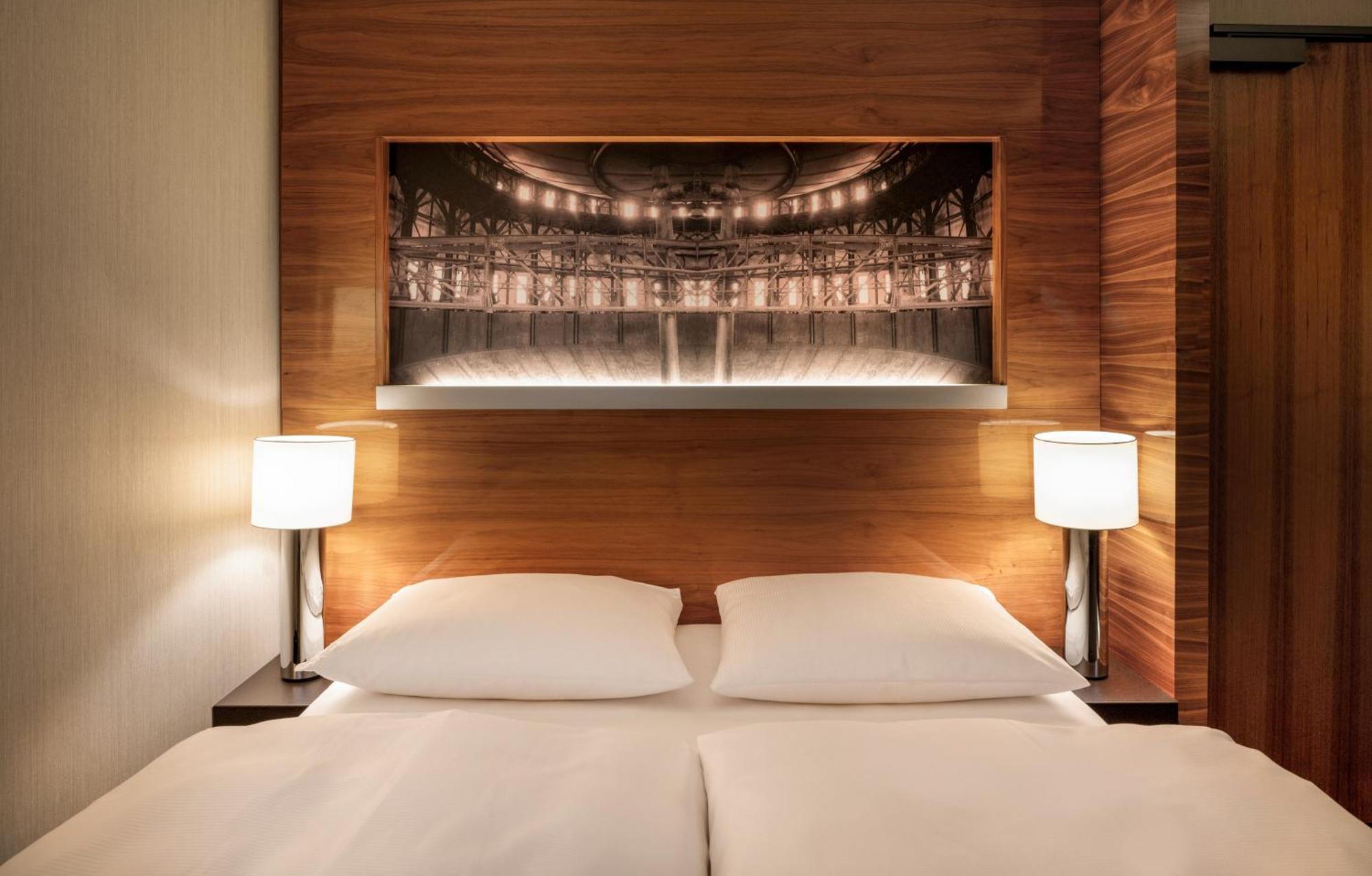 Moevenpick Hotel Hamburg City Екстер'єр фото