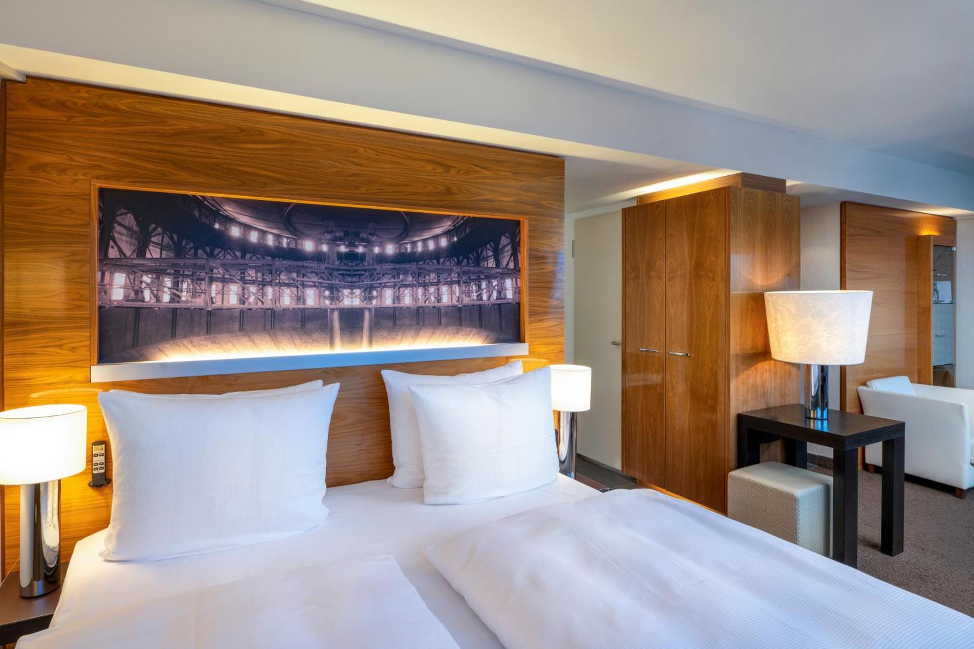 Moevenpick Hotel Hamburg City Екстер'єр фото